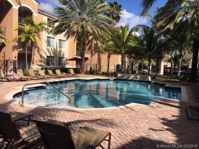 6801 SW 44th St unit 304, Miami, FL 33155 - photo 1