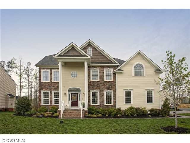 7001 Hosta Ln, Moseley, VA 23120 - photo 1
