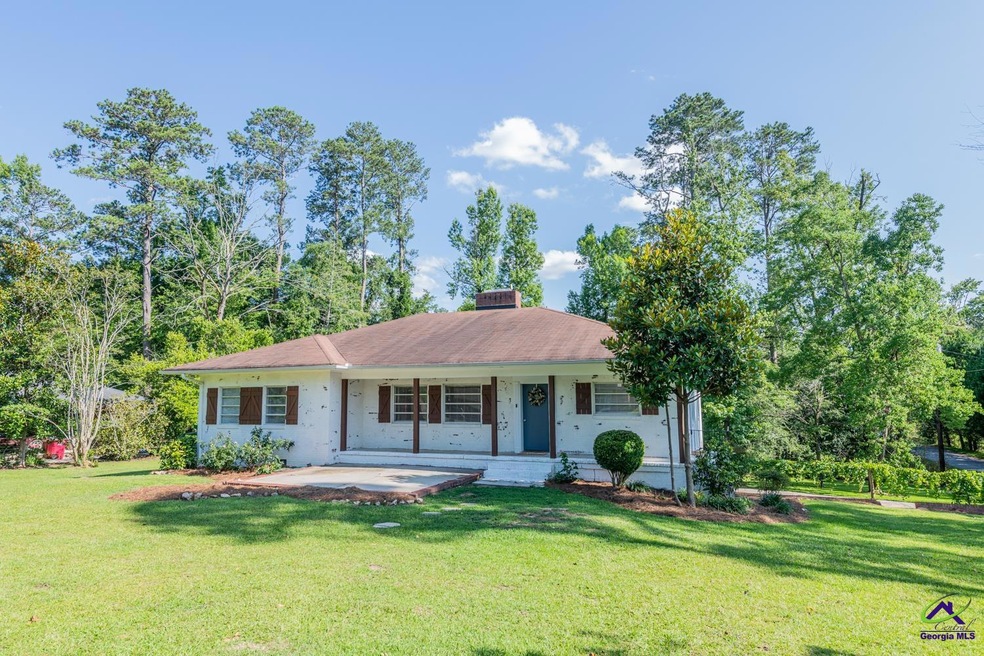 715 Gay Dr, Macon, GA 31210 - photo 1