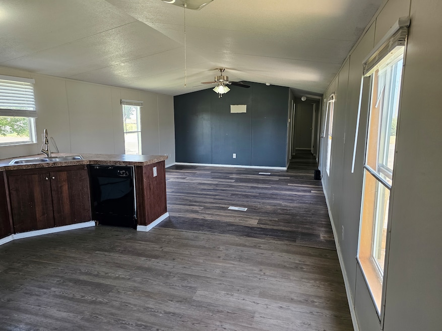 For Rent $949/month