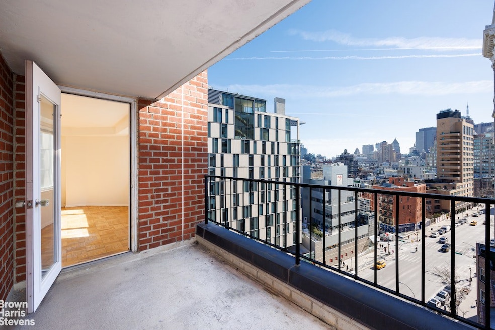 Sold $1,200,000 • Co-Listing Agent