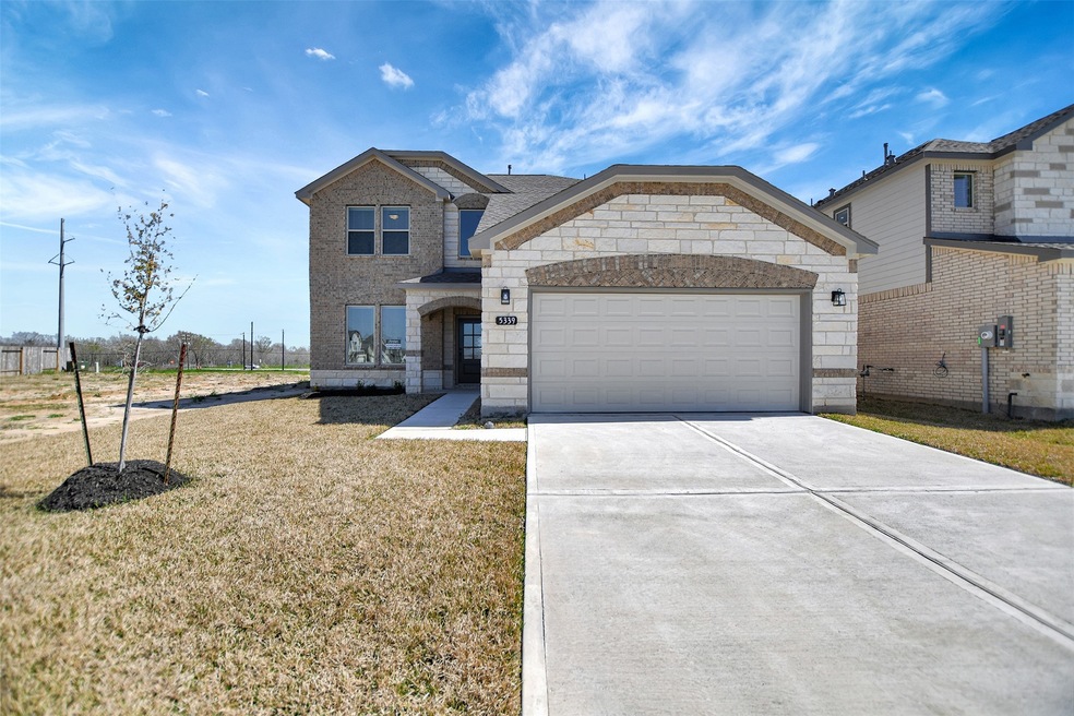 5339 Latigo Ct, Alvin, TX 77511 - photo 1