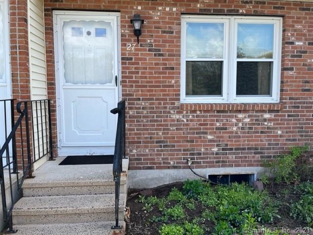 27 Vintner Place, Enfield, CT 06082 - photo 1