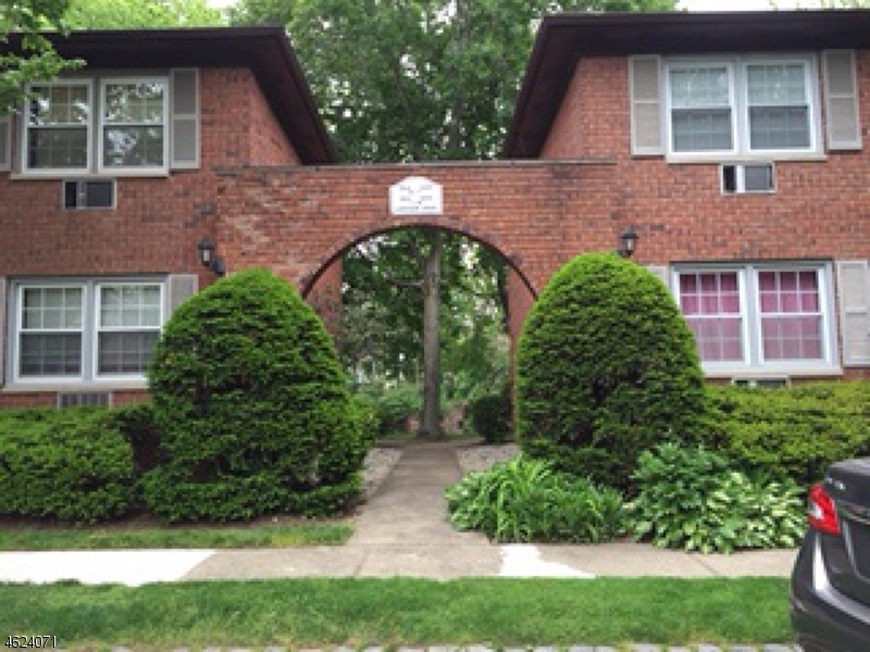 36 Lakeside Dr unit 36B, Millburn, NJ 07041 - photo 1