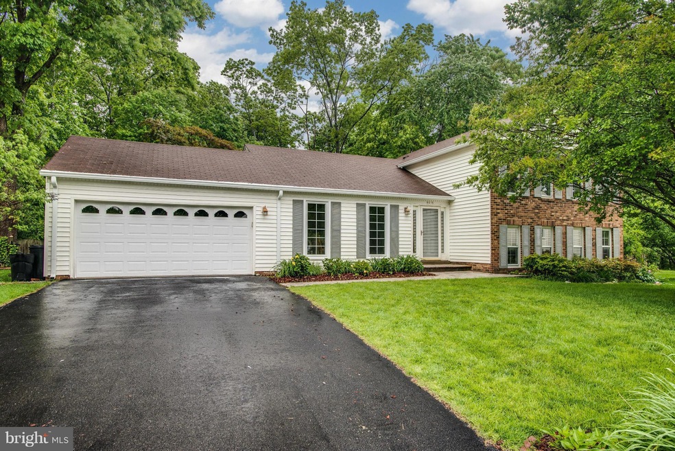 9015 Penn Manor Ct, Springfield, VA 22153 - photo 1