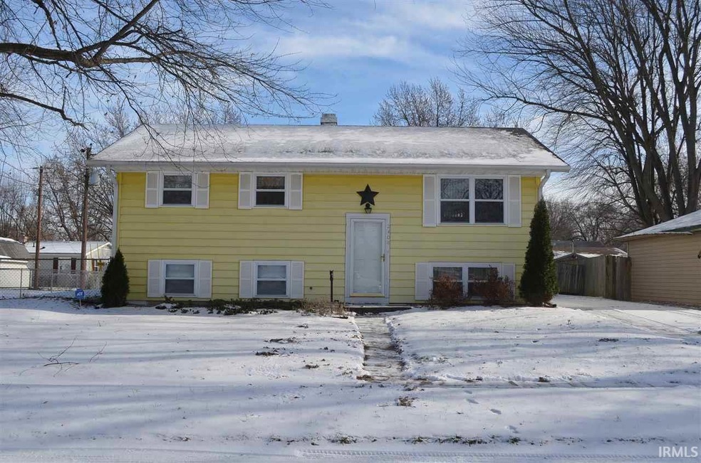 2408 Burningtree Ln, Kokomo, IN 46902 - photo 1