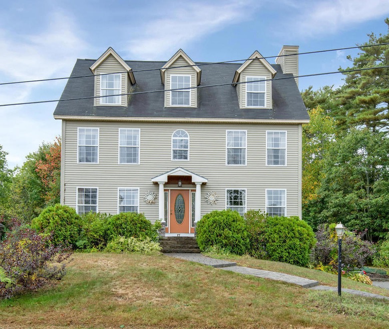 17 Shorewood Ave, Old Orchard Beach, ME 04064 - photo 1