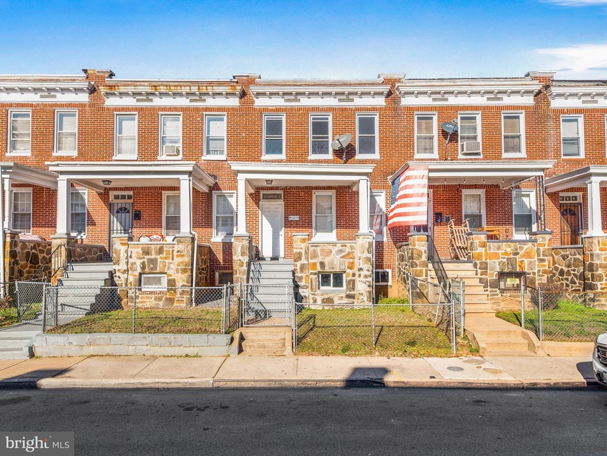 652 Dumbarton Ave, Baltimore, MD 21218 - photo 1
