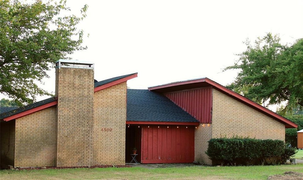 4500 Woodlawn Rd, Sherman, TX 75090 - photo 1