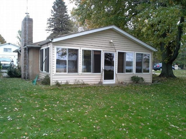 2916 W Lakeside Dr, West Branch, MI 48661 - photo 1