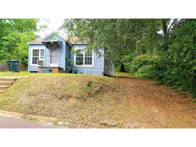 1121 Meisenheimer St, Nacogdoches, TX 75961 - photo 1