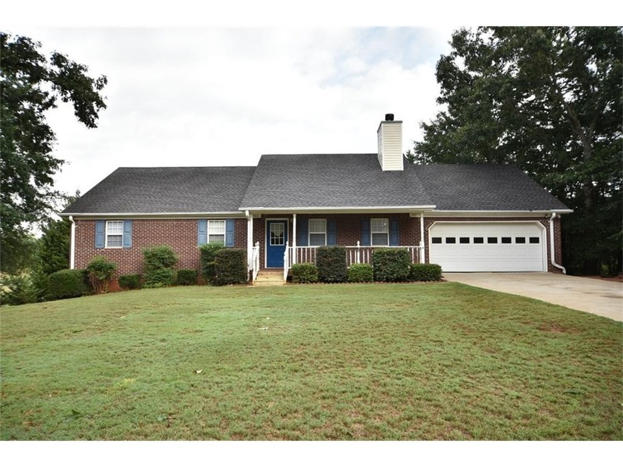 377 Keys Dr, Braselton, GA 30517 - photo 1