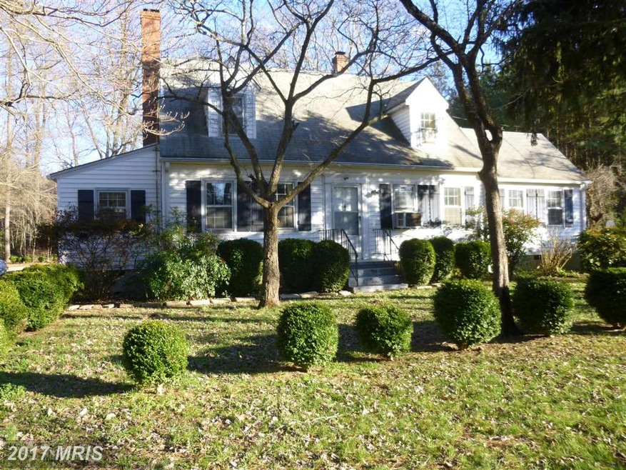 750 Popes Creek Rd, Colonial Beach, VA 22443 - photo 1