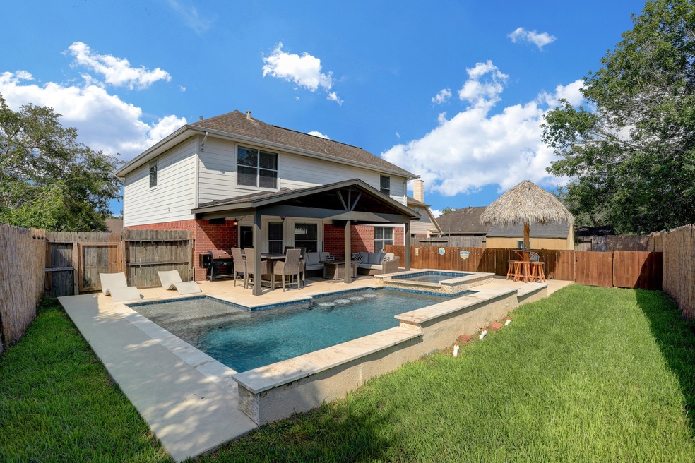 5114 Caprock Dr, Pearland, TX 77584 - photo 1