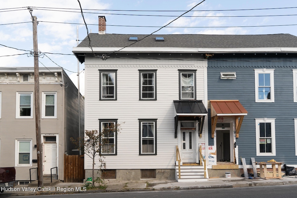 For Rent $1,650/month • Co-Listing Agent