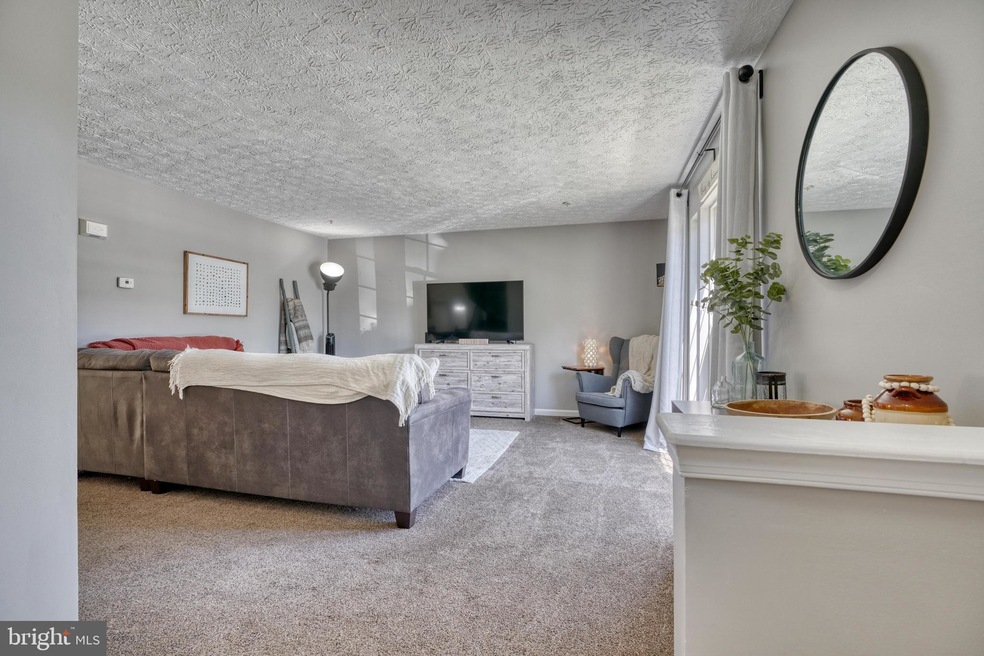 Sold $305,000 • Co-Listing Agent