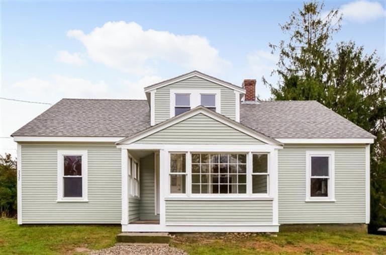 737 N Falmouth Hwy, North Falmouth, MA 02556 - photo 1