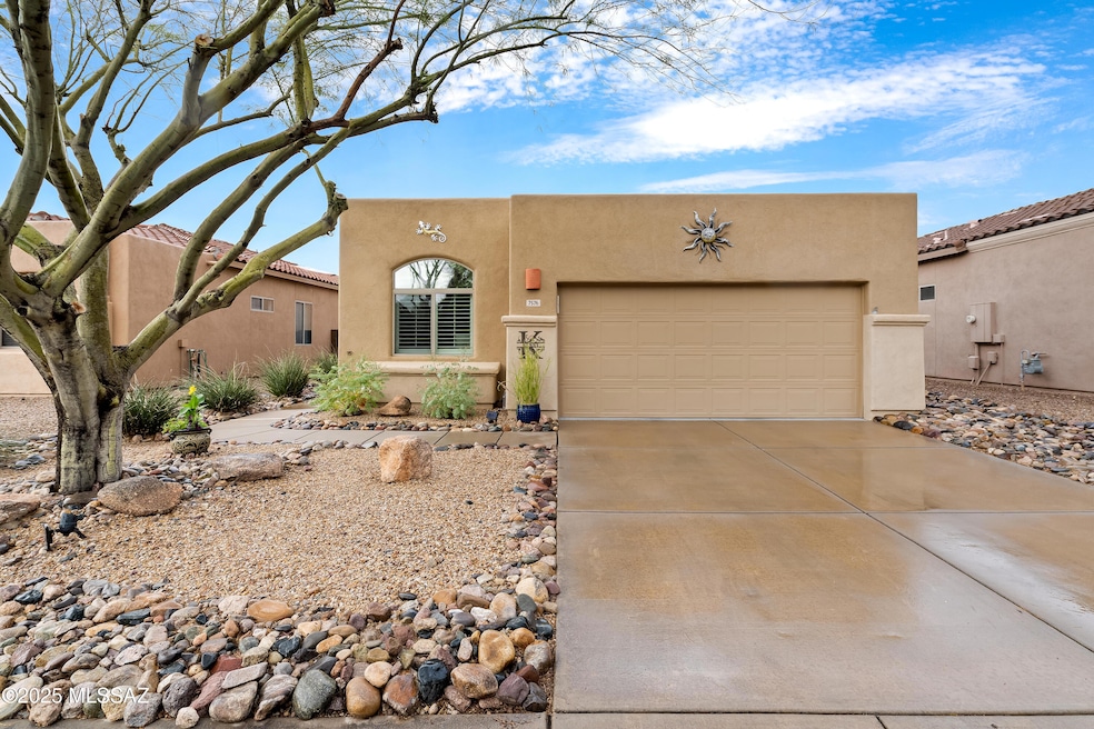 7576 W Sweet River Rd, Tucson, AZ 85743 - photo 1