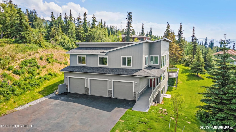17027 Briarcliff Ridge Circle