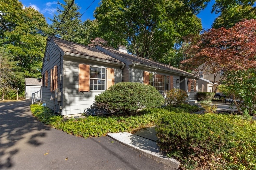 462 Summer Ave, Reading, MA 01867 - photo 1