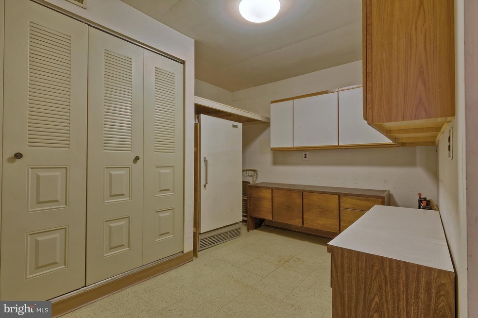 79 Knollwood Dr, Woodbury, NJ 08096 - photo 1