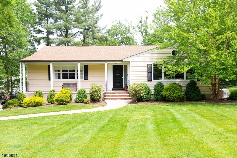 124 Glenside Rd, New Providence, NJ 07974 - photo 1