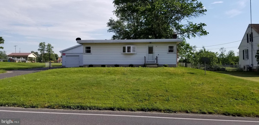 44 E Hanover St, Gettysburg, PA 17325 - photo 1