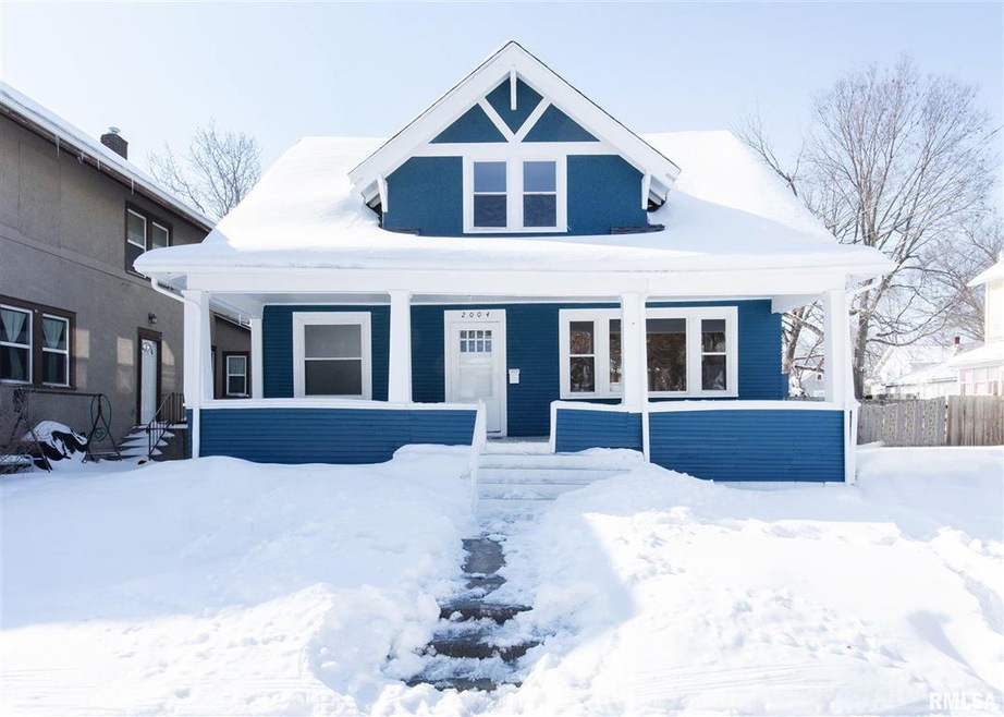 2004 Iowa St, Davenport, IA 52803 - photo 1