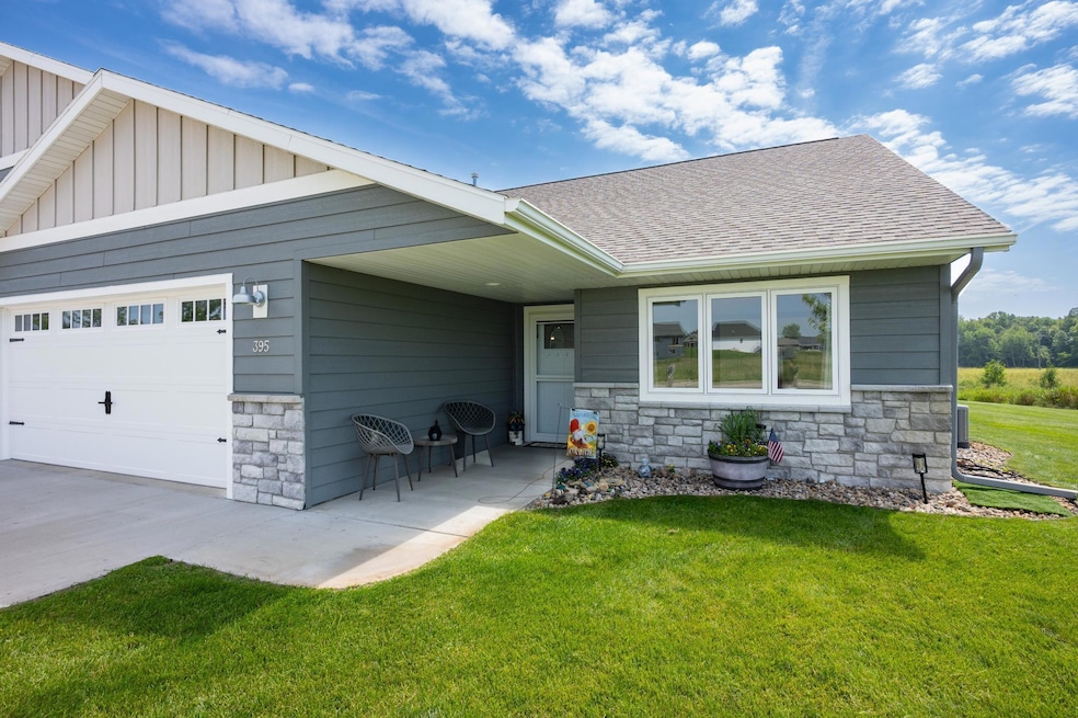 Pending $439,900 • Co-Listing Agent