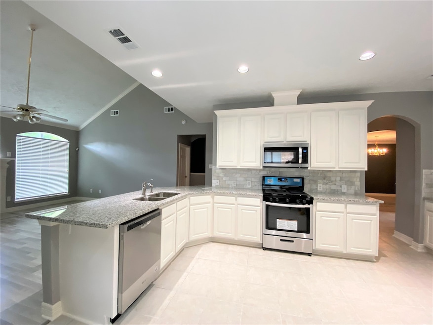 16522 Innisbrook Dr, Houston, TX 77095 - photo 1