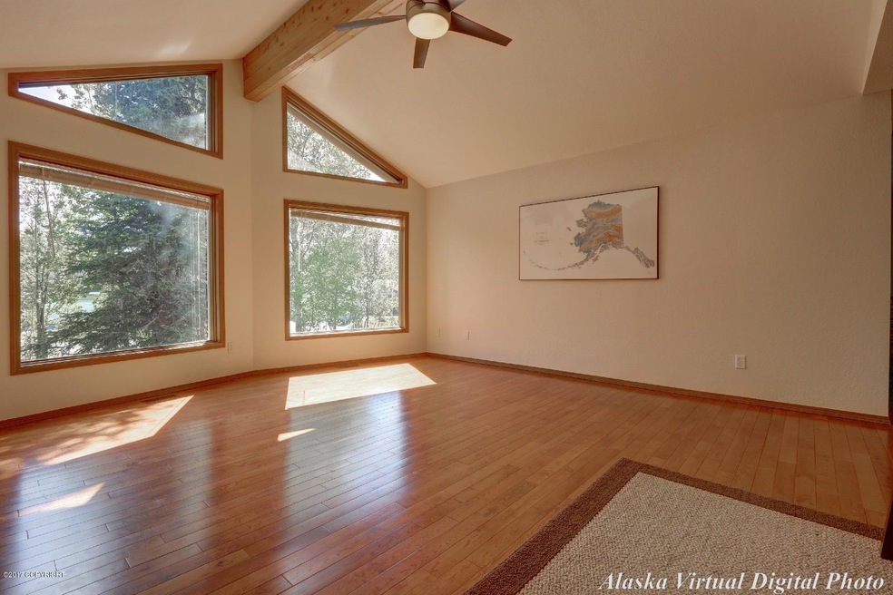 Large, prow front living room.