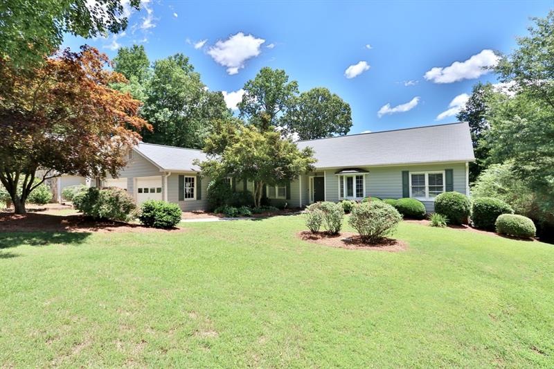 4510 Derby Ln SE, Smyrna, GA 30082 - photo 1