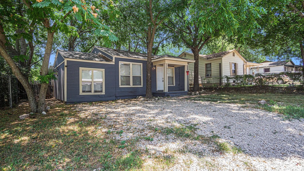 8217 Downe Dr, Fort Worth, TX 76108 - photo 1