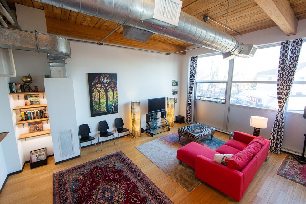 120 Holmes St unit 214, Quincy, MA 02171 - photo 1