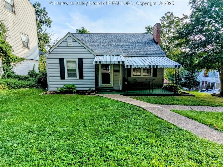 715 Bauer Ave, Charleston, WV 25302 - photo 1