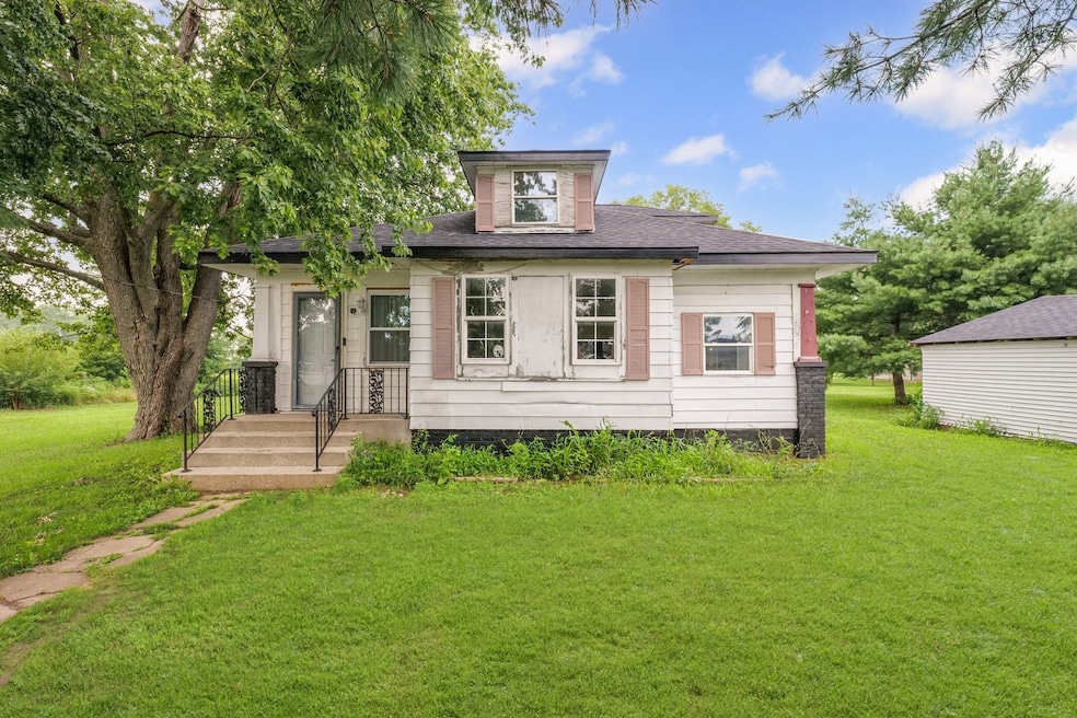 3609 Artesian Ave, Armstrong, IL 61812 - photo 1