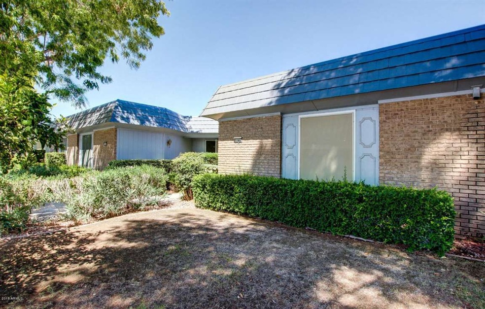 17467 N 105th Ave unit 39, Sun City, AZ 85373 - photo 1