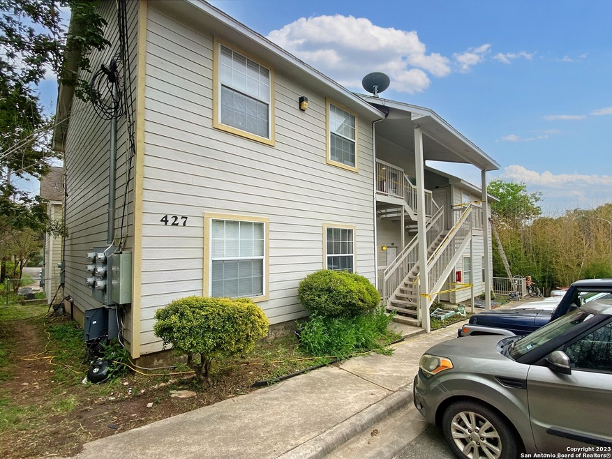 427 Lindsey St unit 111, San Marcos, TX 78666 - photo 1