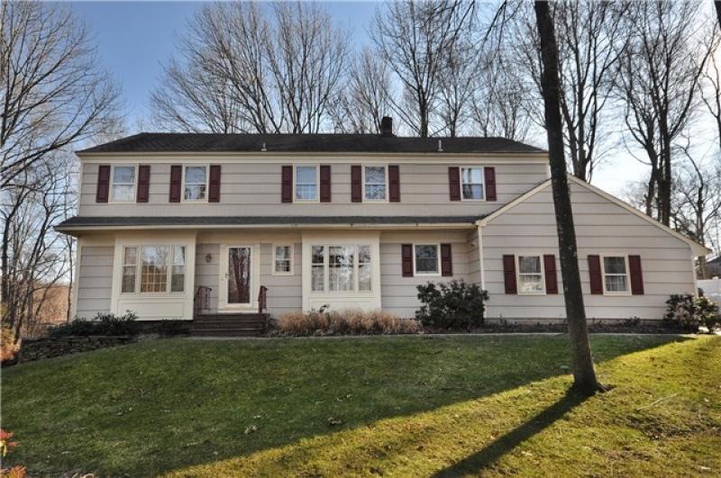 5 Robin Dr, Randolph, NJ 07869 - photo 1