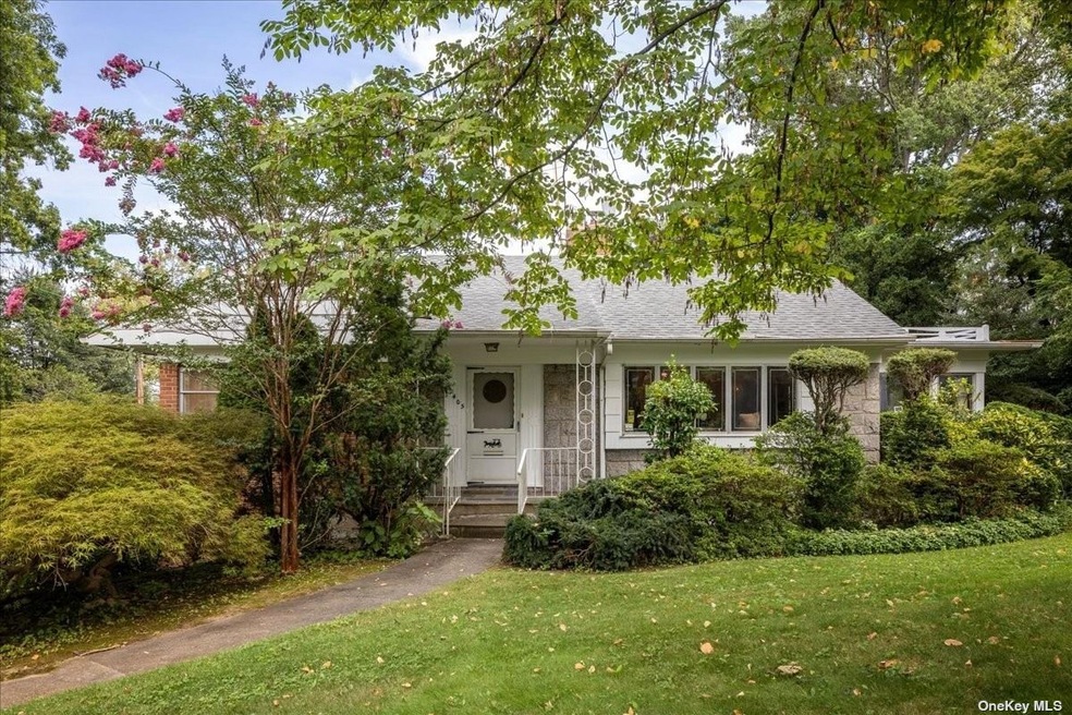 34-05 East Dr, Douglaston, NY 11363 - photo 1