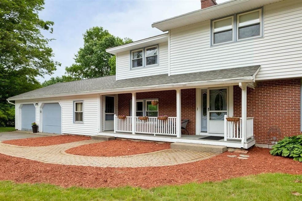 668 Exeter Rd, Hampton, NH 03842 - photo 1