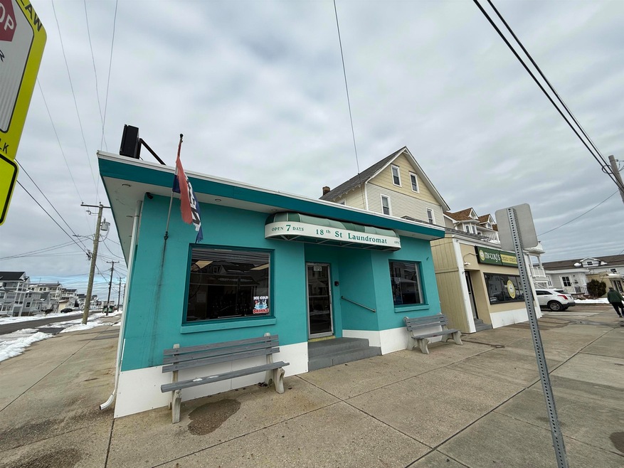 Sold $914,840 • Co-Listing Agent