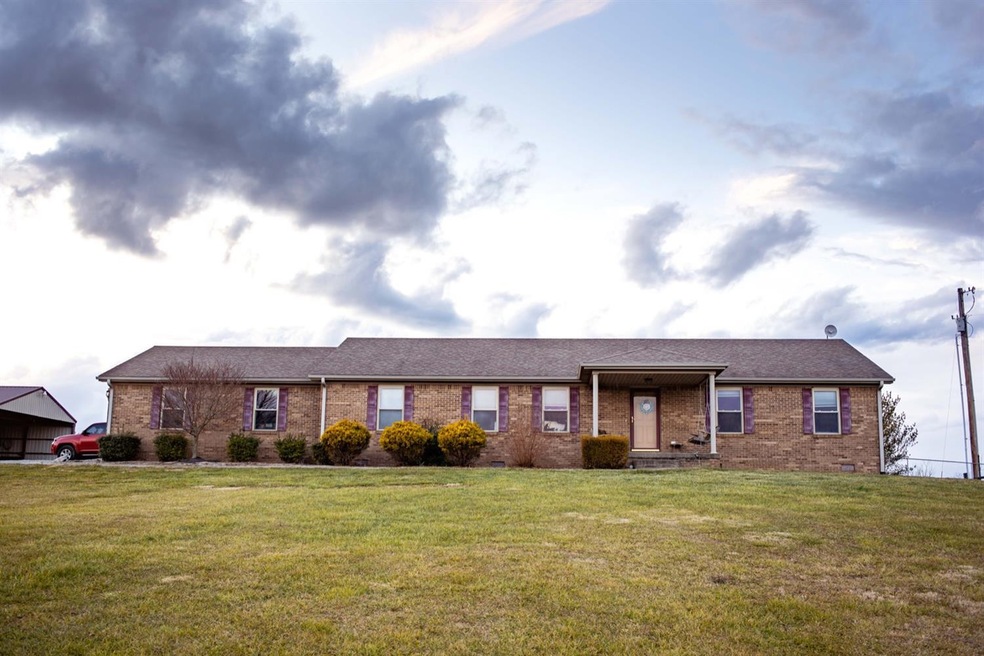 940 Hopewell Rd, Harrodsburg, KY 40330 - photo 1