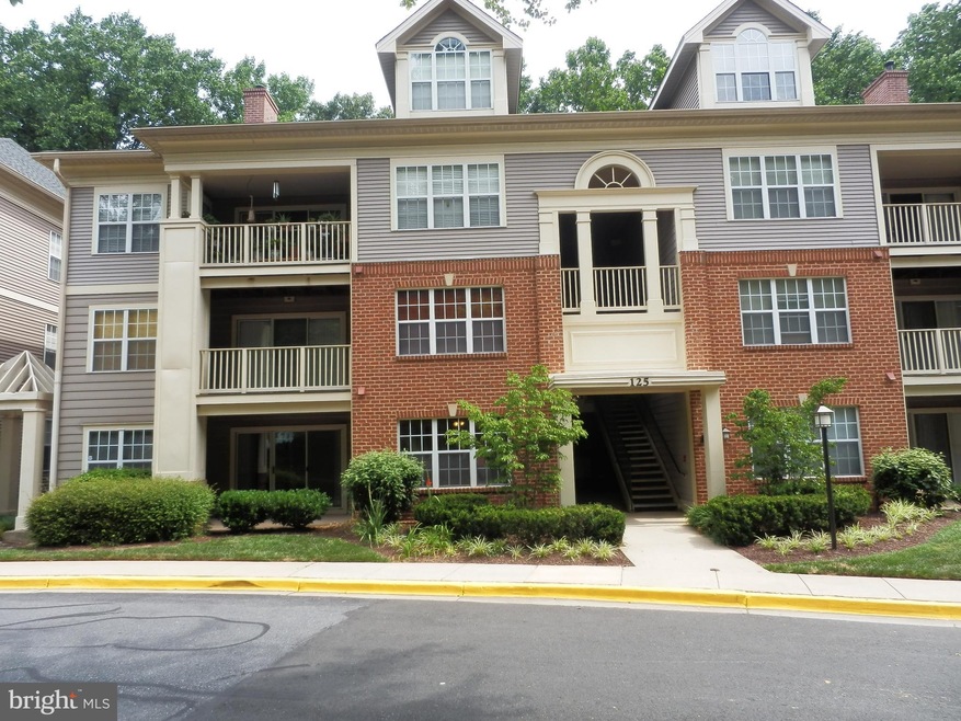 125 Timberbrook Ln unit 101, Gaithersburg, MD 20878 - photo 1