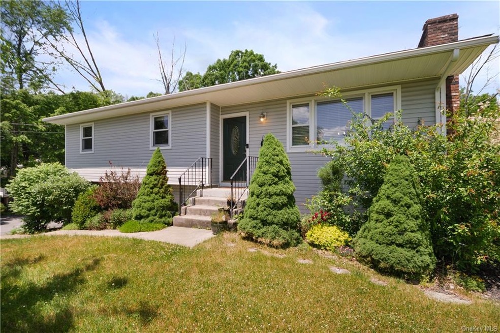 21 Lorelei Dr, Middletown, NY 10940 - photo 1