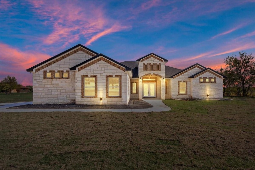 16541 Old Hwy 81, Troy, TX 76579 - photo 1