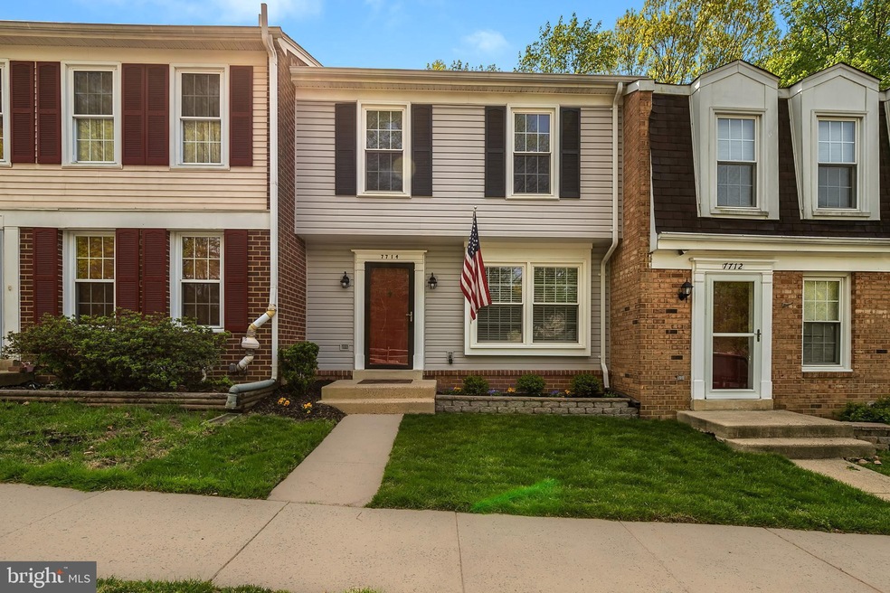 7714 Groveland Heights Ct, Springfield, VA 22153 - photo 1