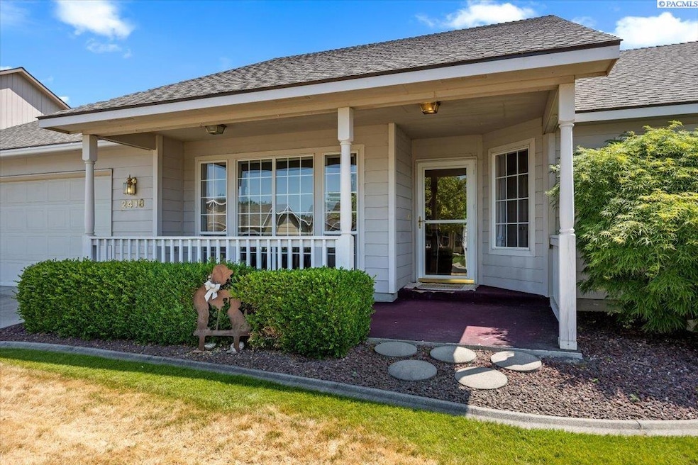 Sold $352,000