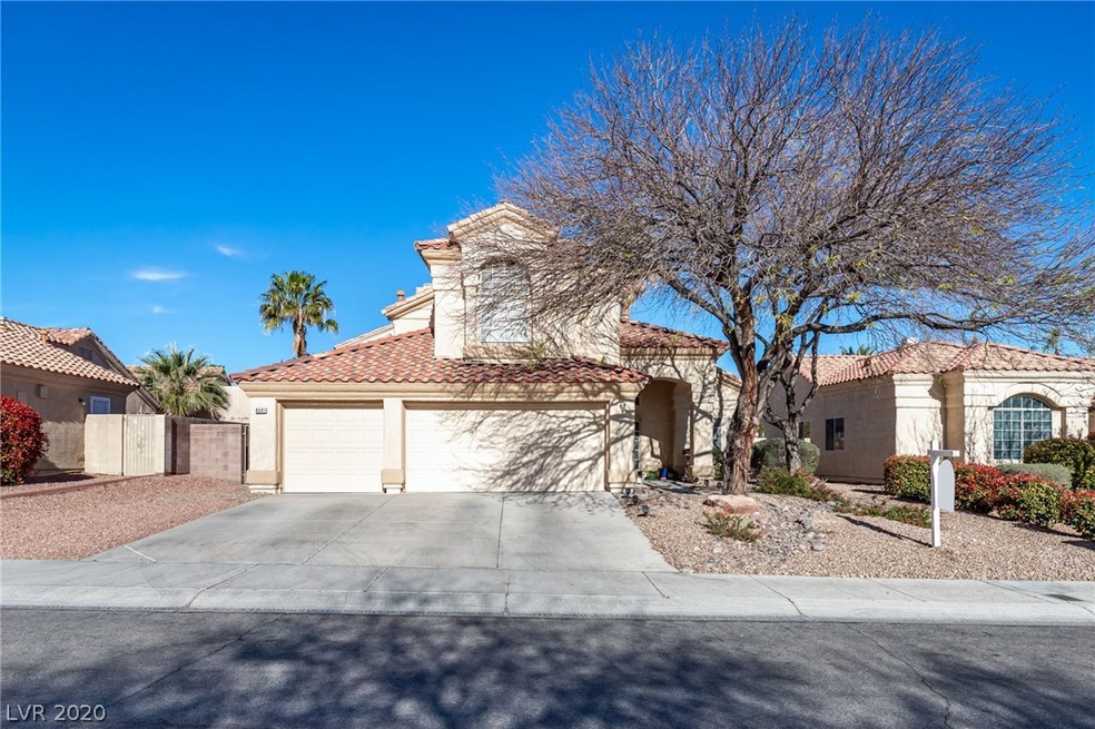 4bedroom 3car garage and room to add RV Parking