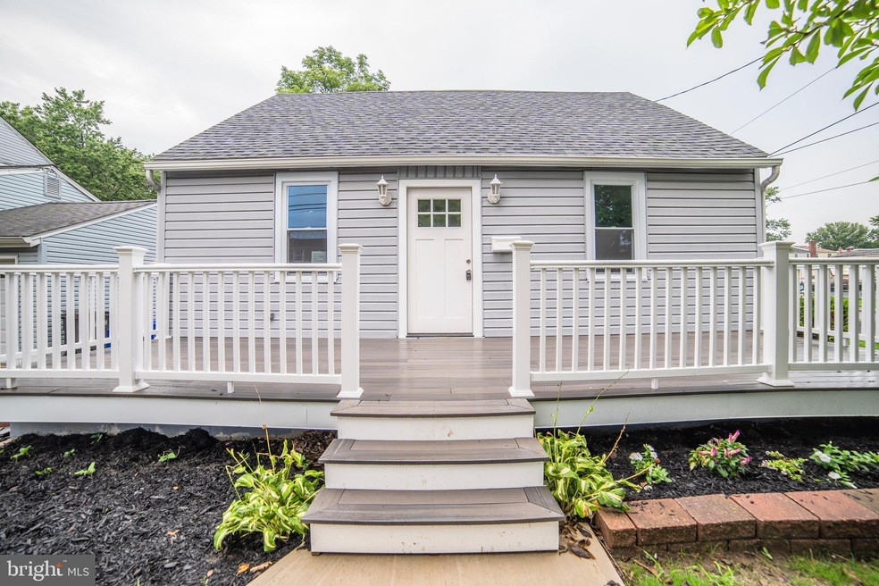 1001 Beech Ave, Glenolden, PA 19036 - photo 1